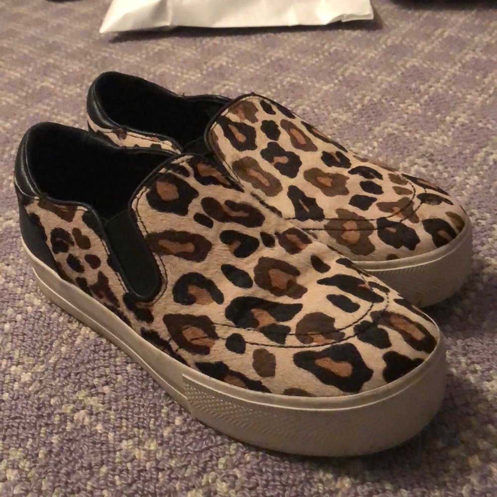 Ash Sneakers